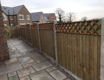 Sandstone Path & Trellis Fencing