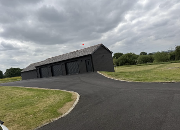 Stable Block & Tarmac Turning Circle
