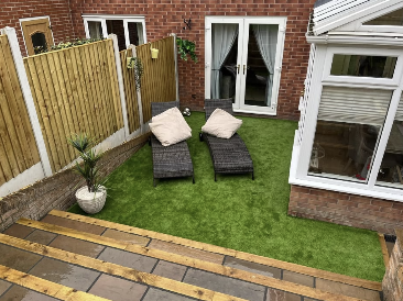 Artificial Lawn & Sleeper Border Steps