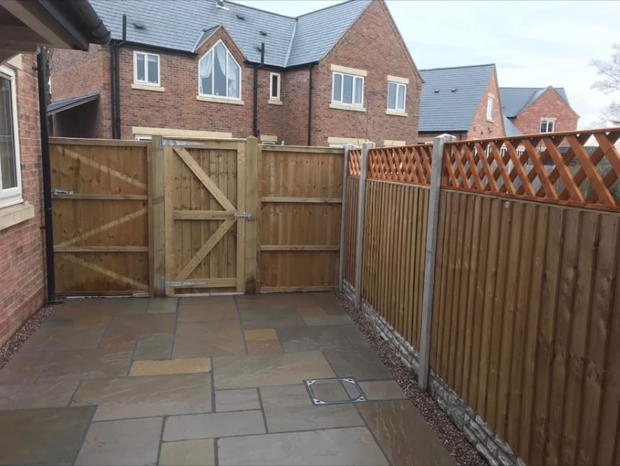 Sandstone Patio & New Fencing